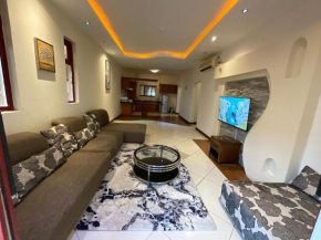 Nena's Haven- Serena,Pride Inn, Shanzu- 1-Bedroom Beach Front Apartment with a Large pool & Jacuzzi, Kaloleni